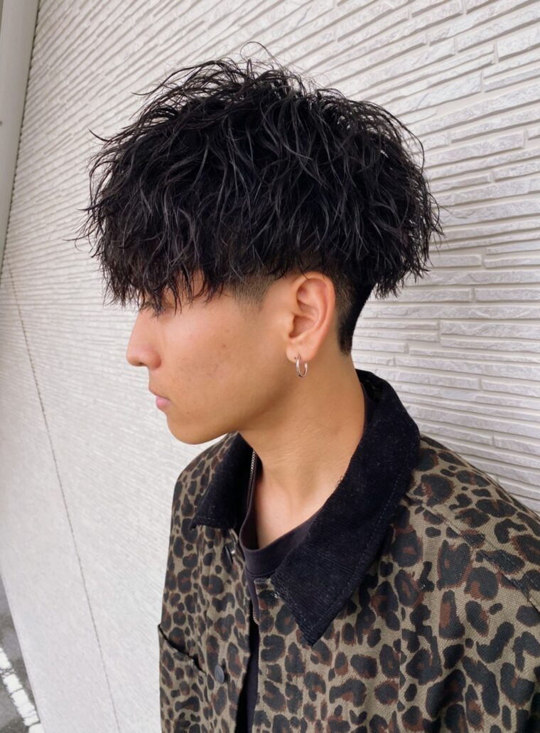 京都波巻きマッシュパーマ 京都にあるメンズ専門美容室vega